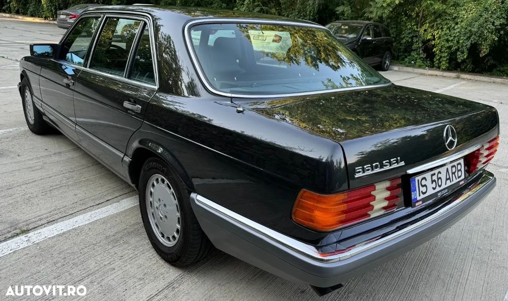 Mercedes-Benz W126 - 3