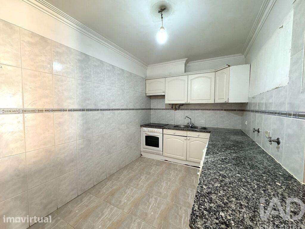 Apartamento T2 em Algueirão-Mem Martins de 95 m2 - Grande imagem: 3/34
