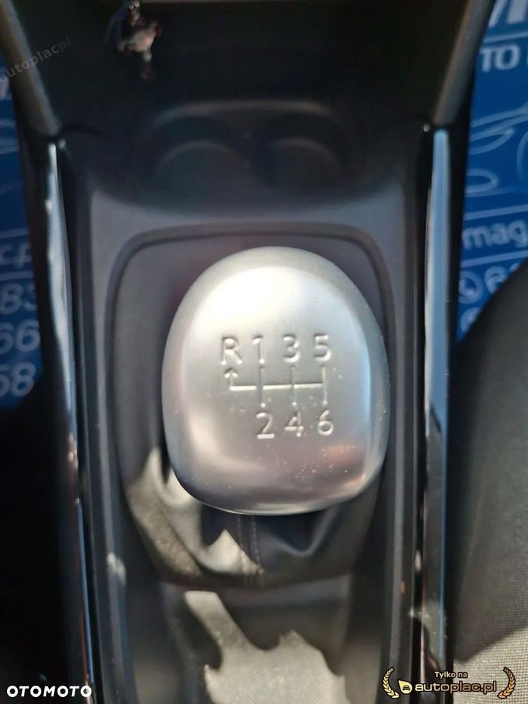 Peugeot 2008 - 29