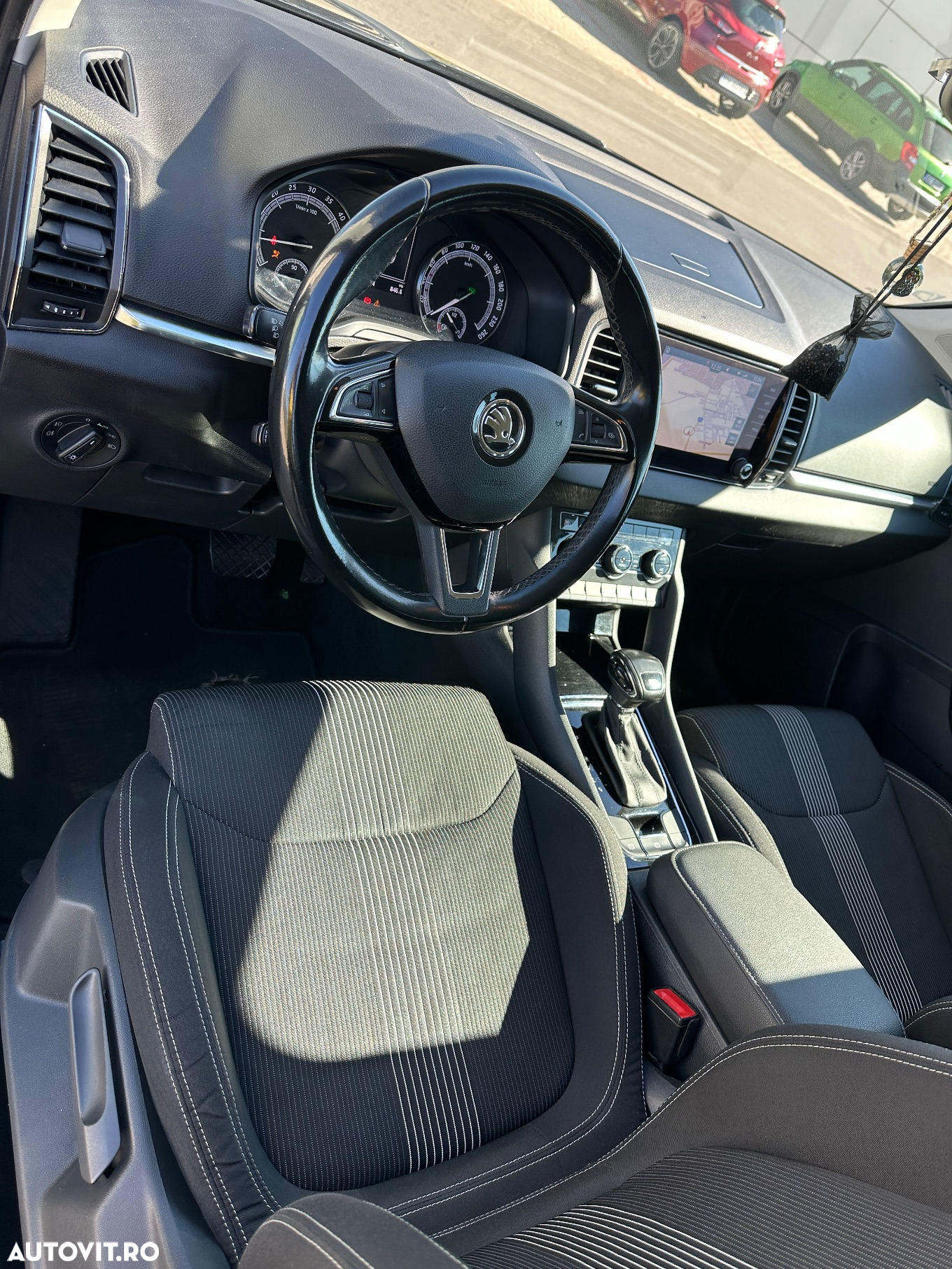 Skoda Karoq 1.6 TDI DSG Style - 8