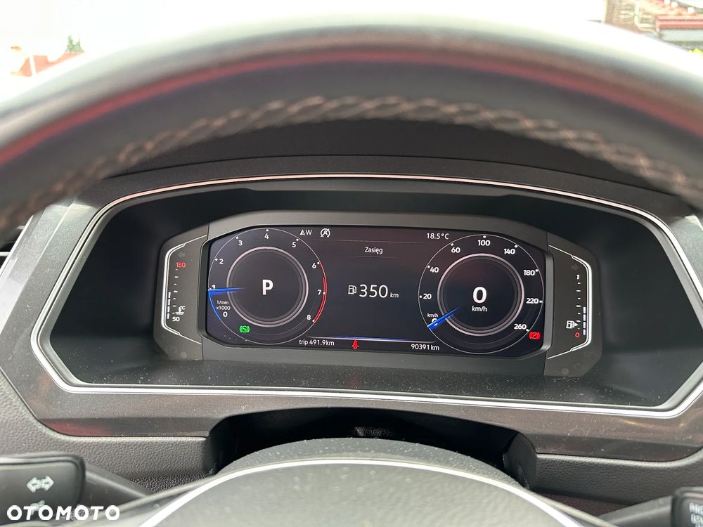 Volkswagen Tiguan - 9