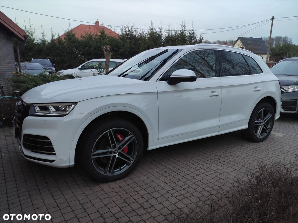 Audi SQ5 - 10