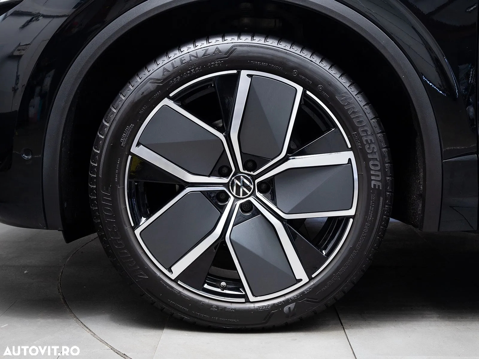 Volkswagen Touareg 3.0 V6 TDI 4Motion DPF Automatik Elegance - 18
