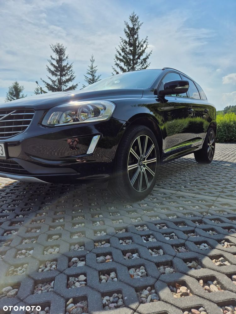 Volvo XC 60 T5 Drive-E Momentum - 2
