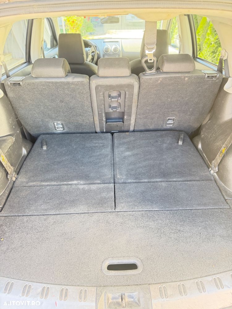 Nissan Qashqai+2 - 9