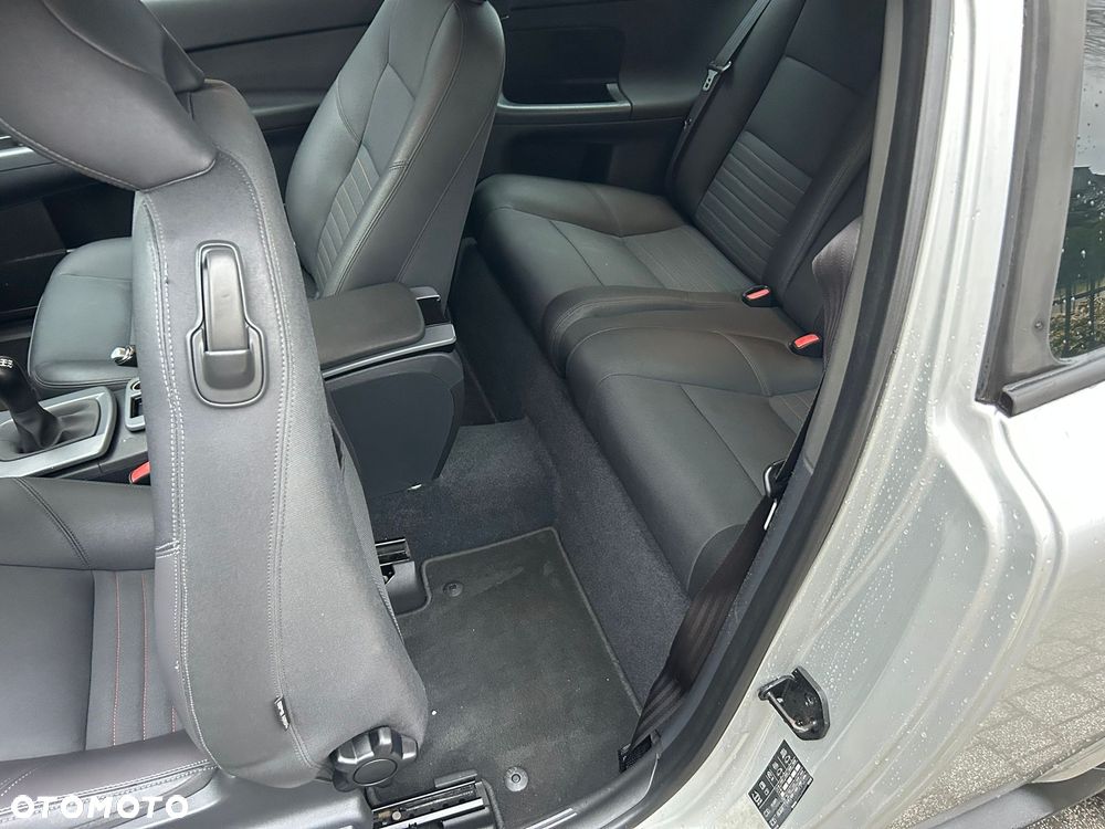 Volvo C30 1.6 Momentum - 11