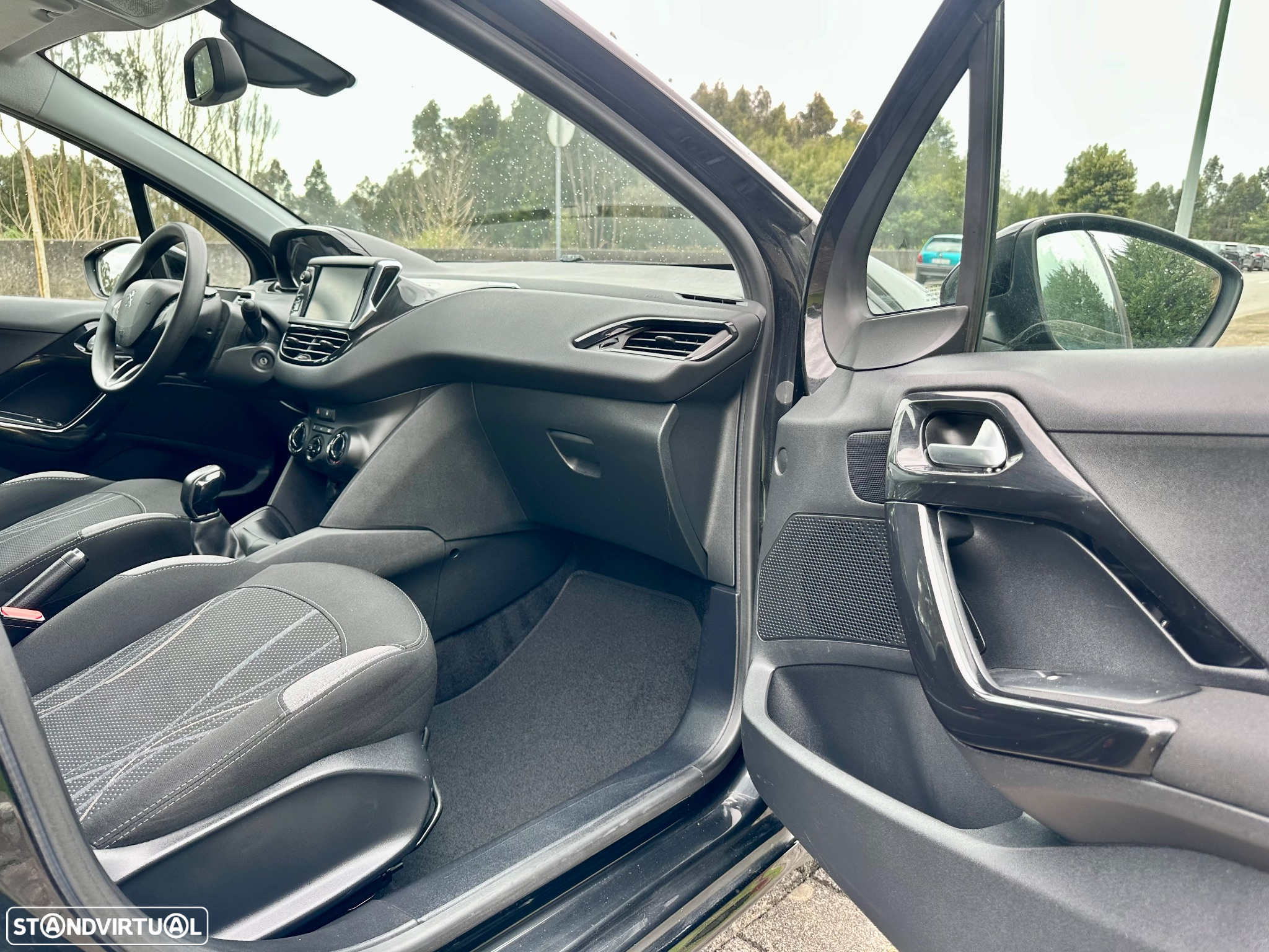 Peugeot 208 PureTech 68 Access - 24