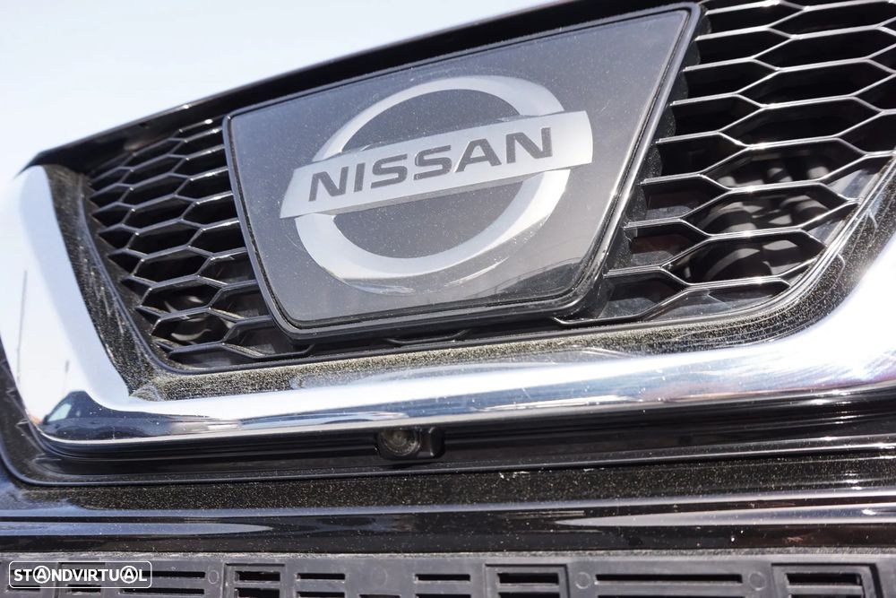 Nissan Qashqai 1.6 dCi Xtronic N-Connecta - 11