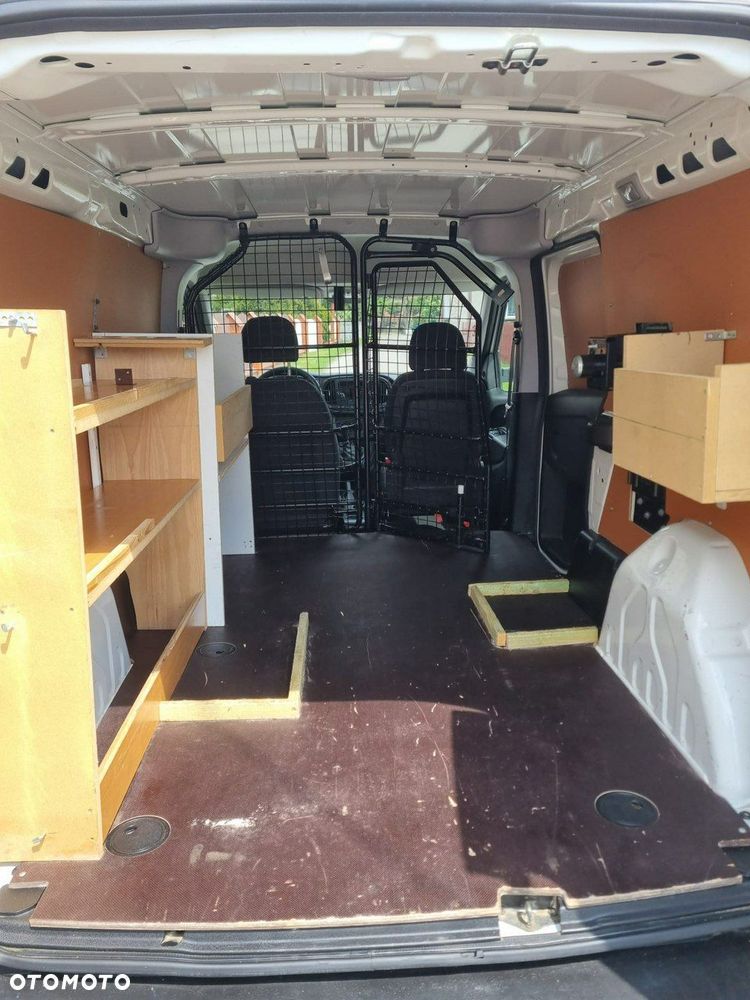 Fiat Doblo - 17