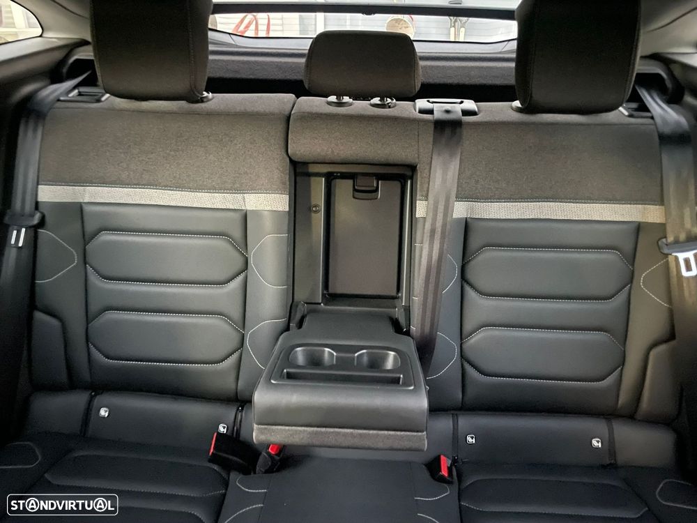 Citroën C4 1.2 PureTech Shine - 10