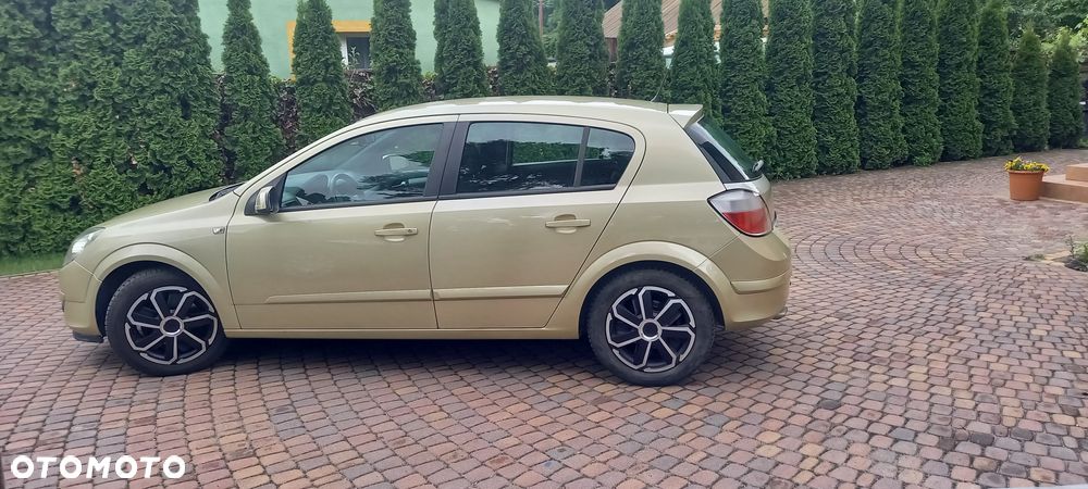 Opel Astra 1.6 Enjoy - 5