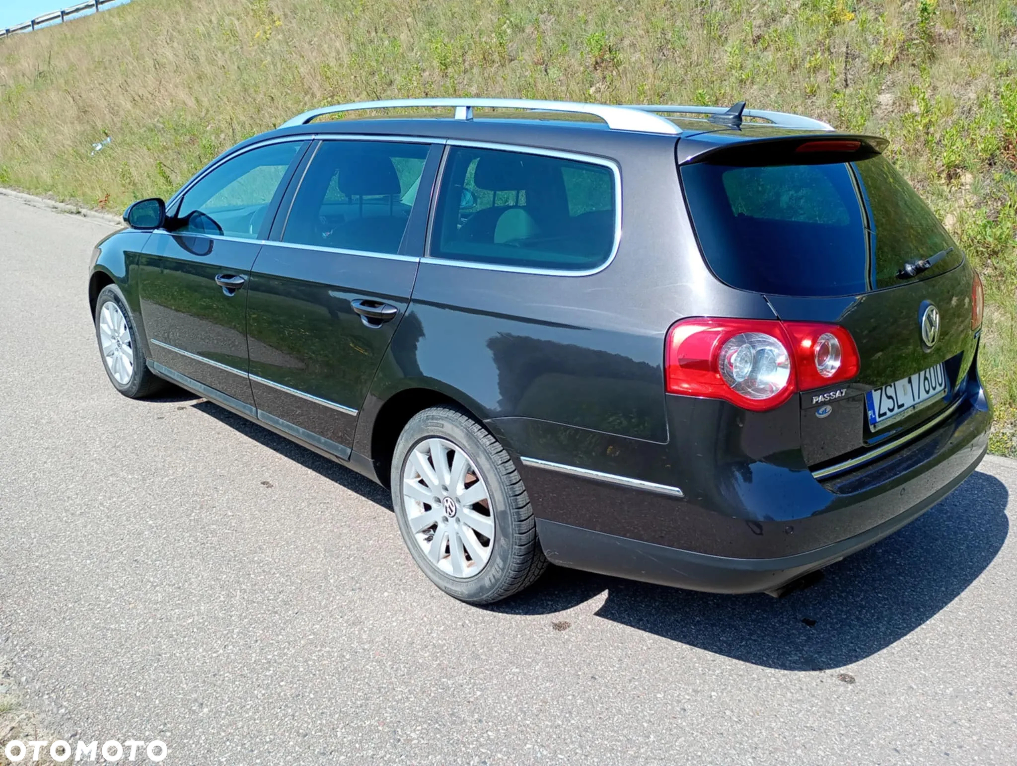Volkswagen Passat 2.0 TDI Highline - 4
