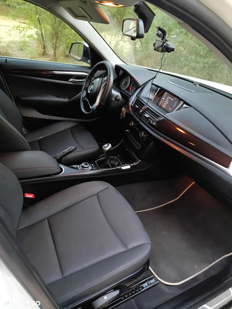 BMW X1 sDrive18i - 4
