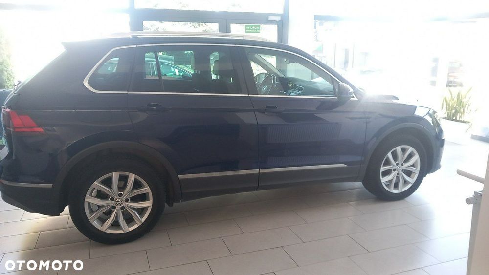 Volkswagen Tiguan - 6
