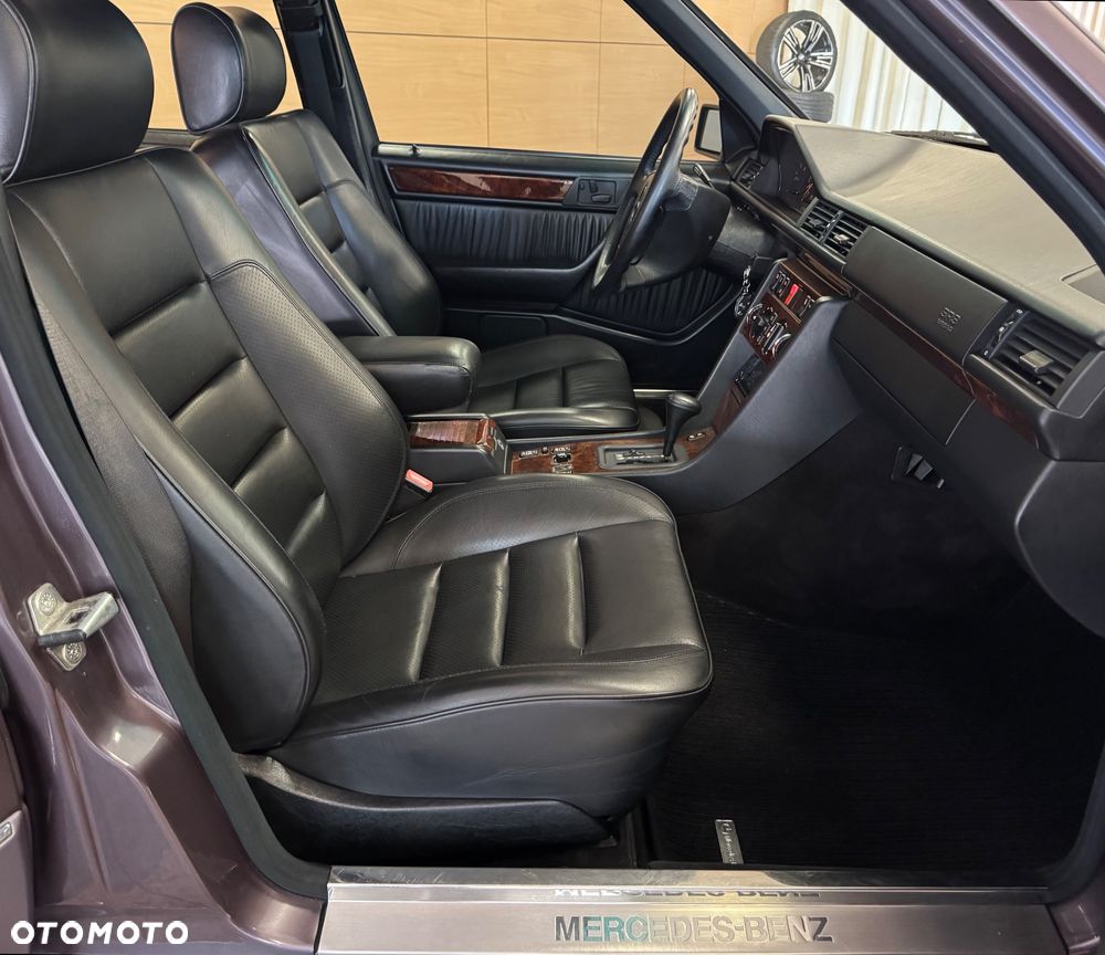 Mercedes-Benz W124 (1984-1993) - 19