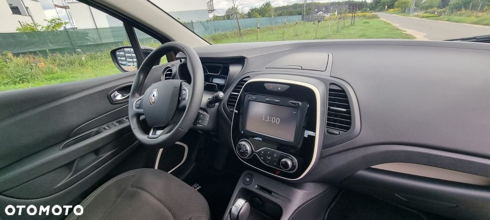 Renault Captur 1.2 Energy TCe Limited EDC - 17