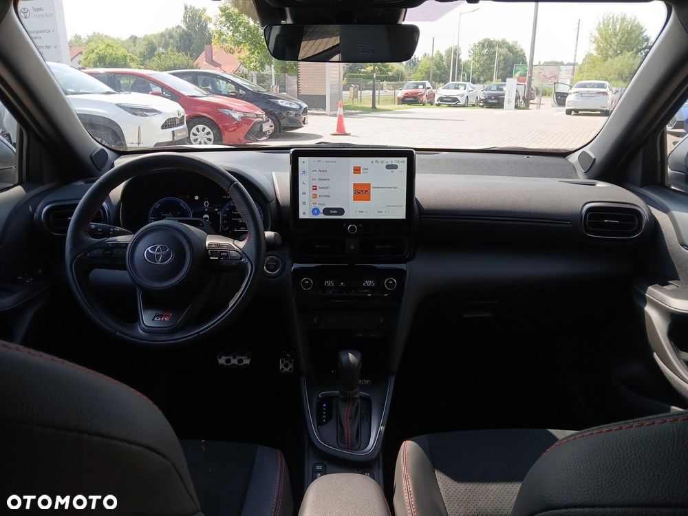 Toyota Yaris Cross Hybrid 1.5 GR Sport - 12