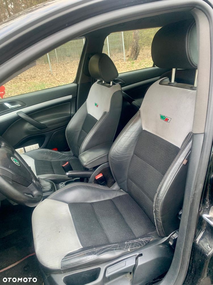 Skoda Octavia 2.0 TDI RS - 9