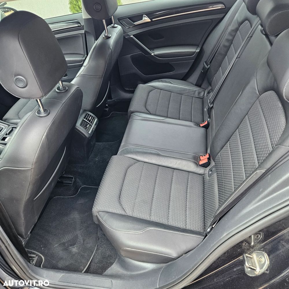 Volkswagen Golf 2.0 TDI (BlueMotion Technology) DSG Highline - 11