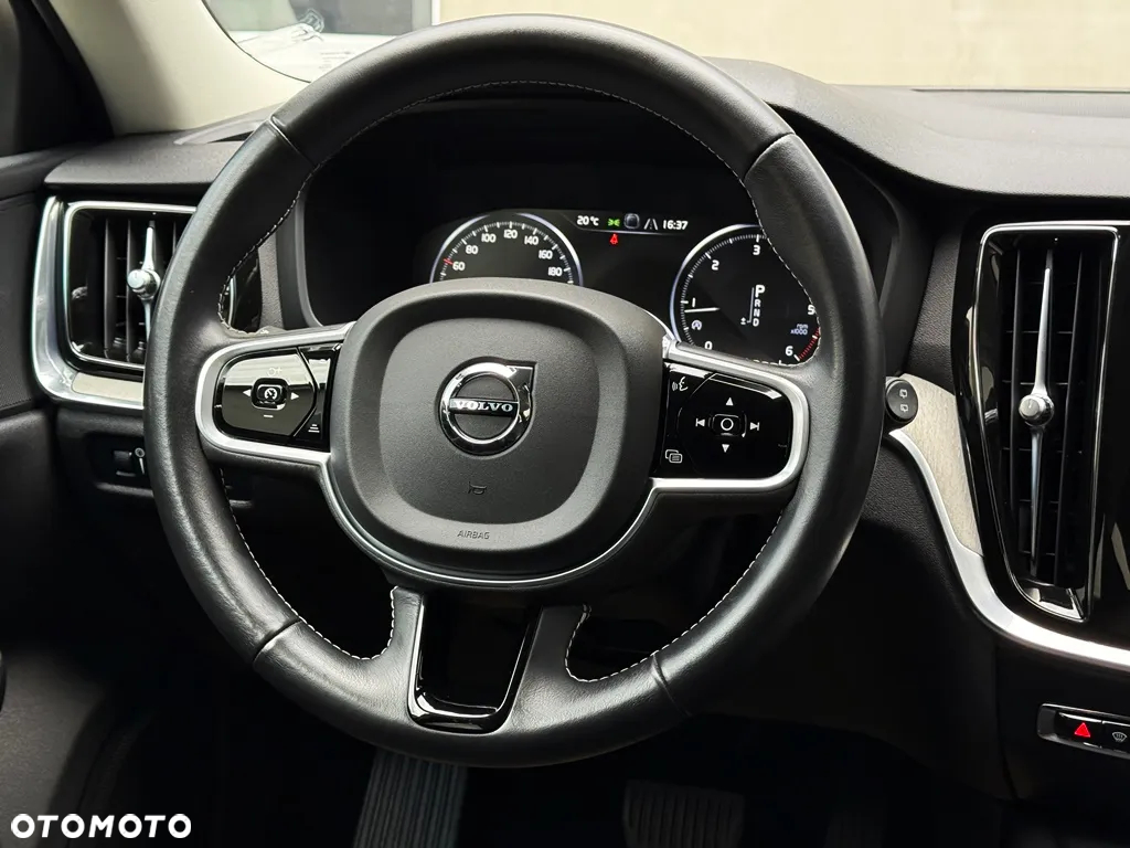 Volvo V60 D4 Inscription - 35