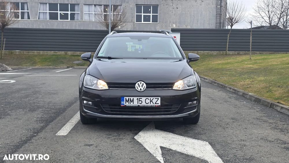 Volkswagen Golf 2.0 TDI Highline - 17