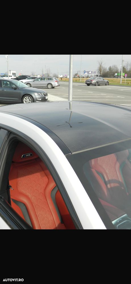 BMW M8 Competition - 8