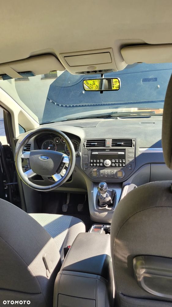 Ford C-MAX - 12
