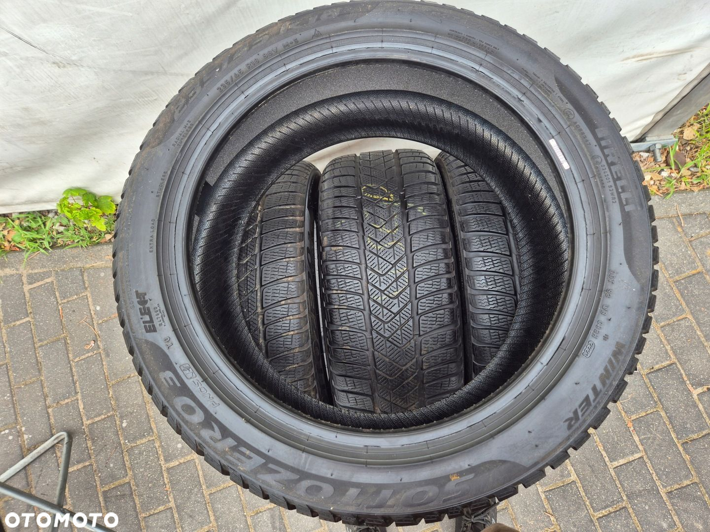 235/45/18 235/45r18 Pirelli Winter SottoZero 3 98v T0 - 5