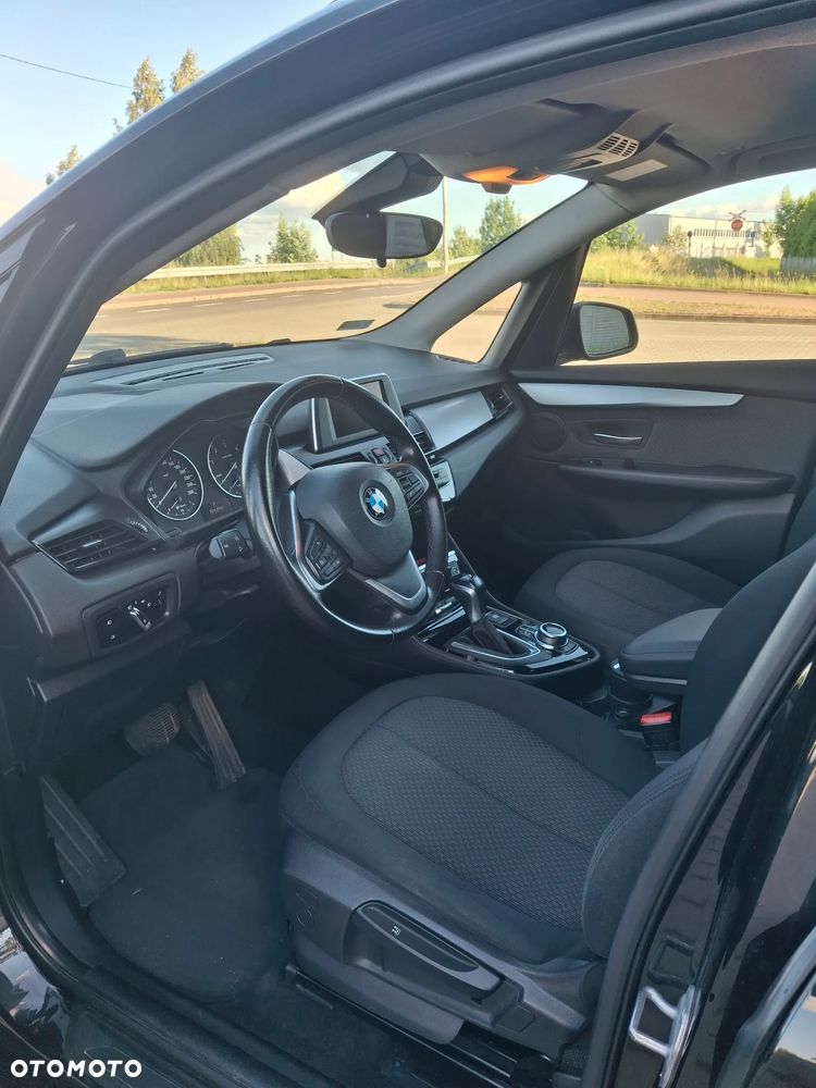 BMW Seria 2 218d Sport-Aut Advantage - 11