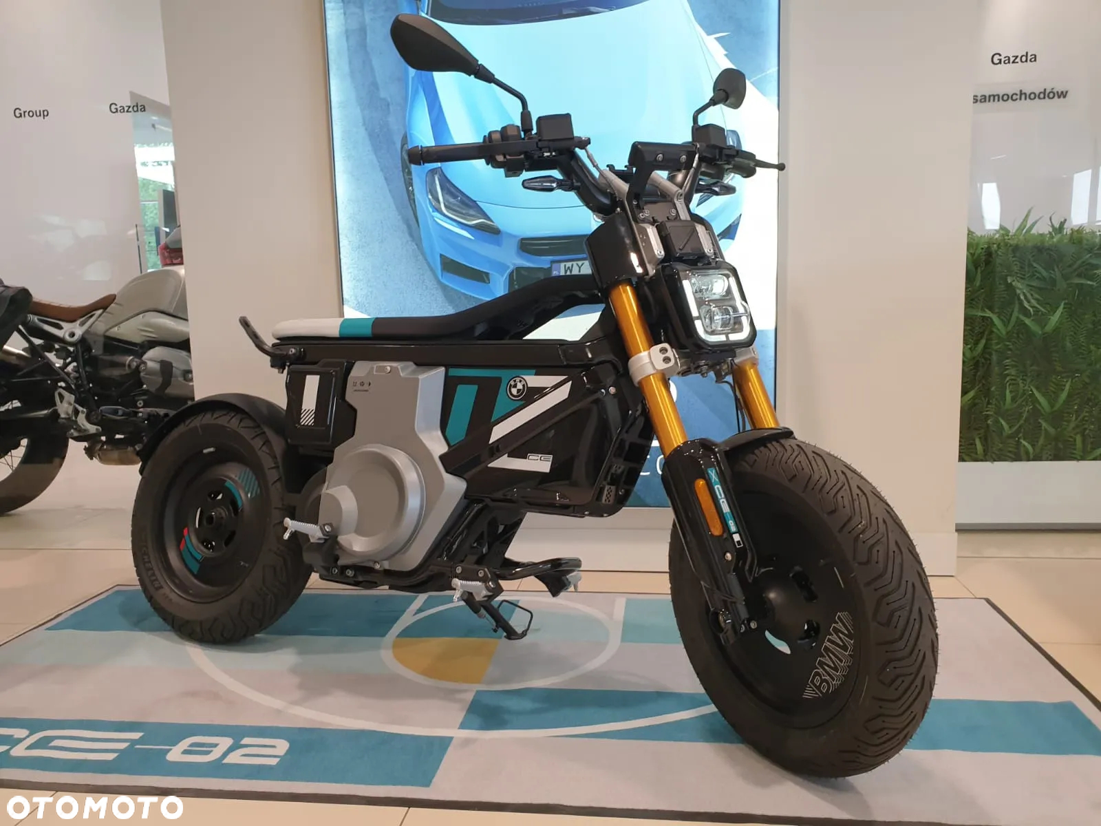BMW CE 02 - 2