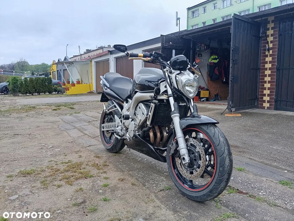 Yamaha FZ6 - 6