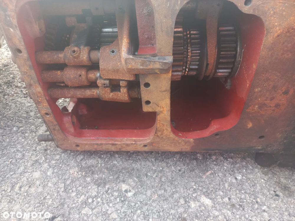 Obudowa skrzyni ,mostu sprzęgła same deutz,ZF, T-7224L,2095 419 039A,2095 4600 27B,00849795/50,26931100,T 7117L,269.3110.0 LASER,EXPLORER,TITAN,ANTARES,SILVER,LAMBORGHINI,HURLIMANN - 12