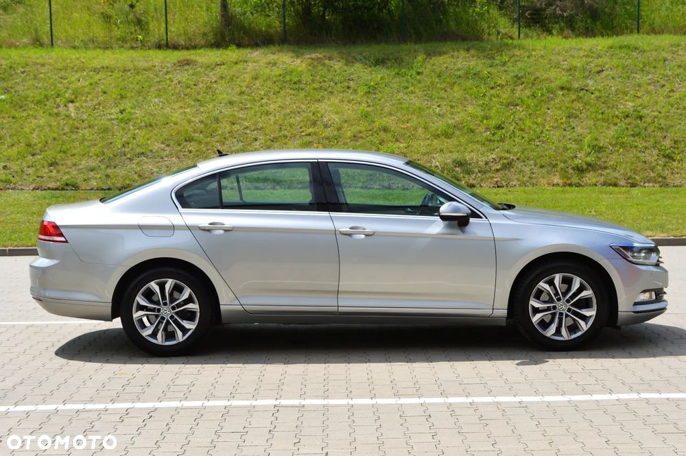 Volkswagen Passat 1.8 TSI BMT Comfortline DSG - 28