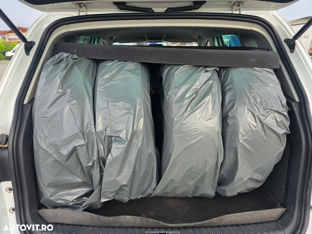 Volkswagen Tiguan 1.4 TSI BMT Trend & Fun - 11