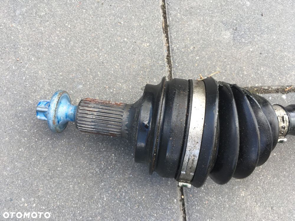 PÓŁOŚ PRAWY PRZÓD Mercedes-Benz A2533302200 - 3