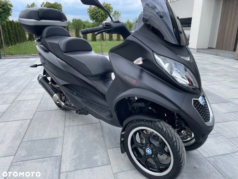 Piaggio MP-3 - 8