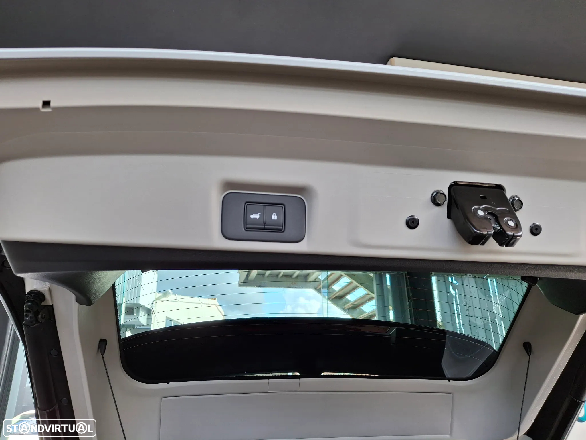 Nissan Ariya 63 kWh Advance - 6