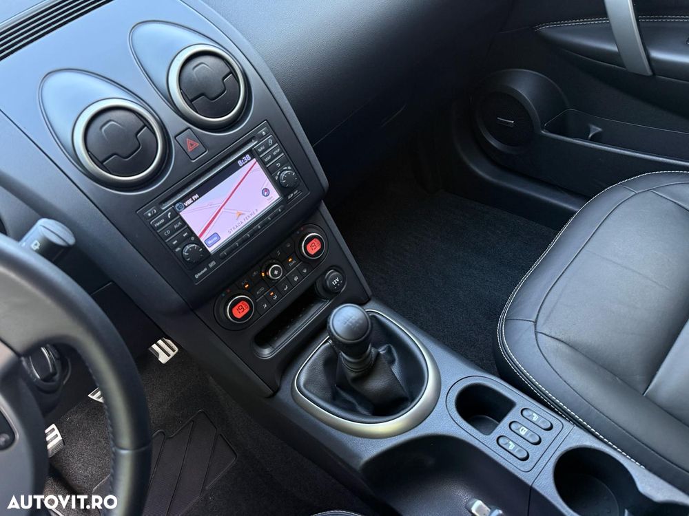 Nissan Qashqai 2.0 dCi DPF tekna - 13
