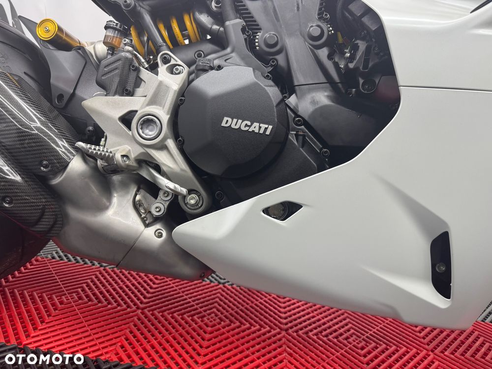 Ducati SuperSport - 40