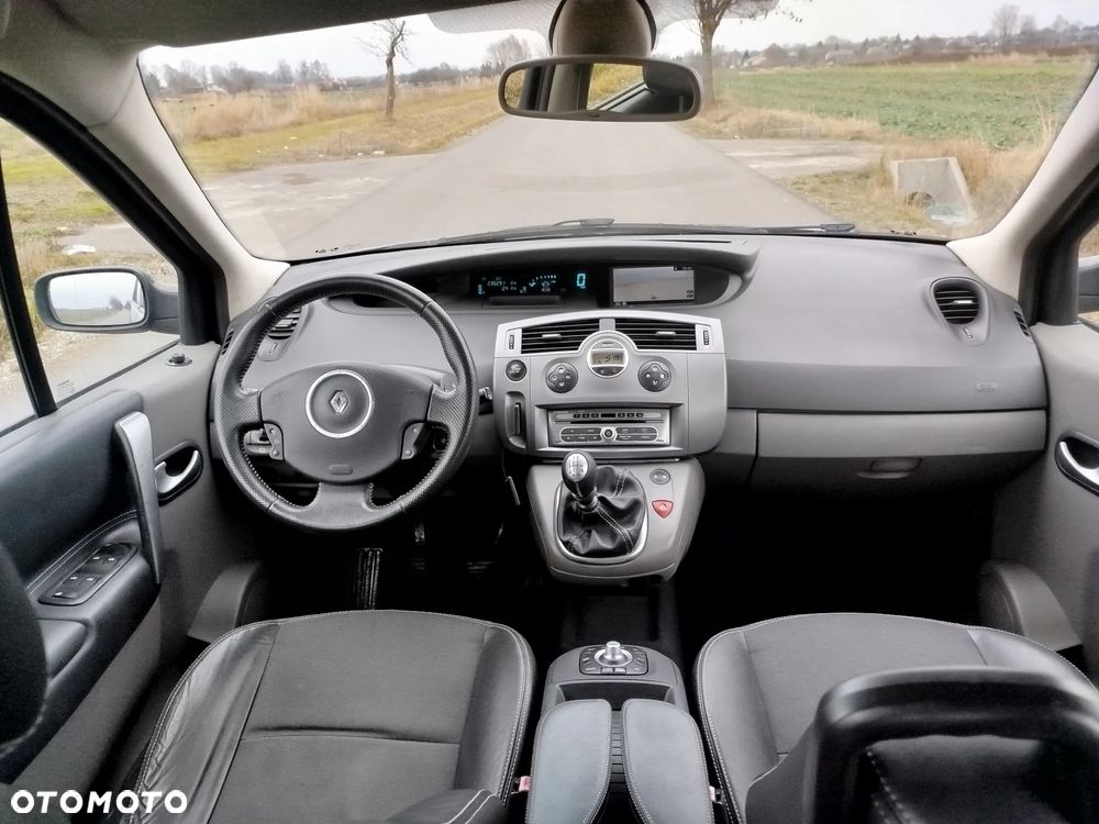 Renault Scenic 2.0 Luxe Expression - 19