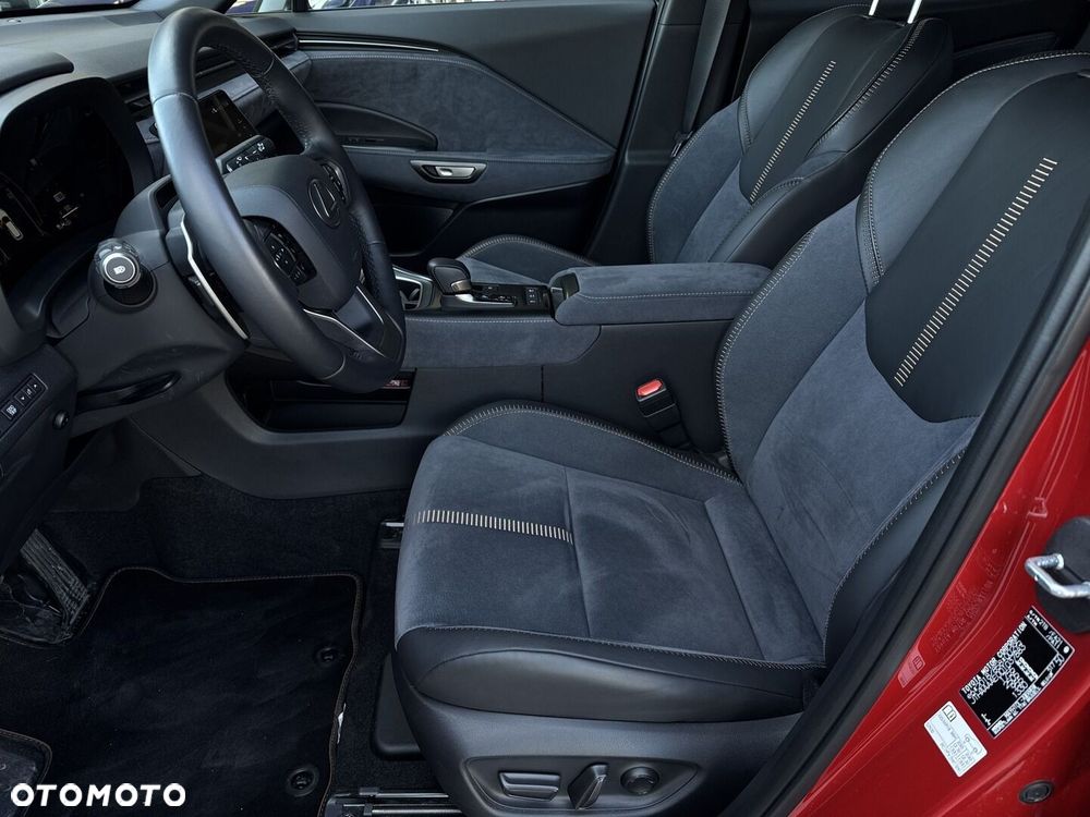 Lexus LBX 1.5 Hybrid Cool - 13