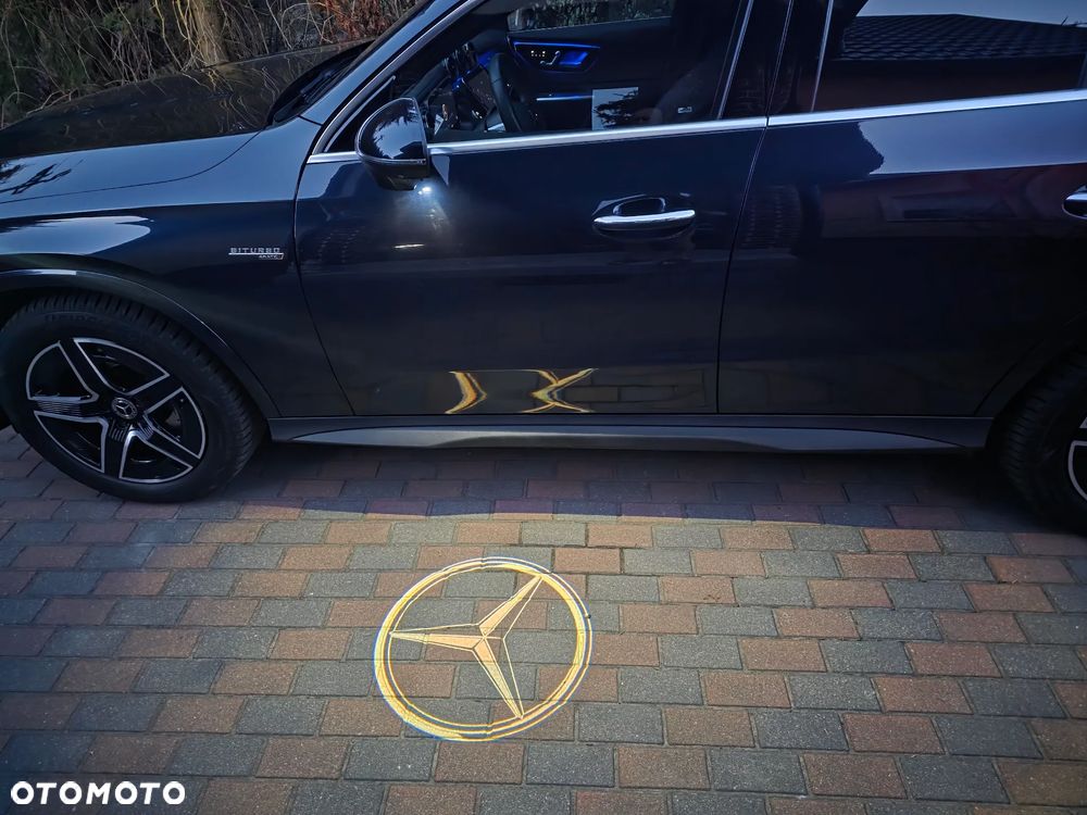 Mercedes-Benz GLC - 30