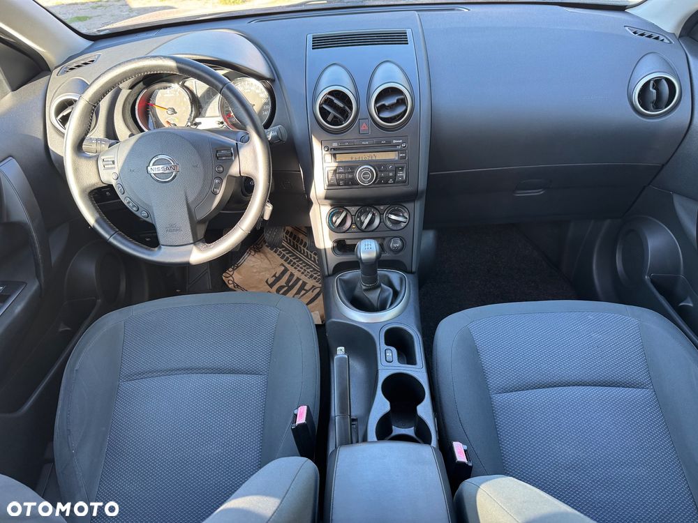 Nissan Qashqai 1.6 visia - 12