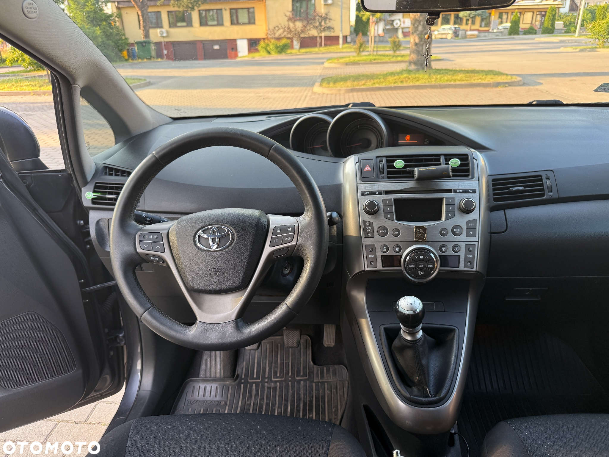 Toyota Verso 1.8 Sol EU5 7os - 14