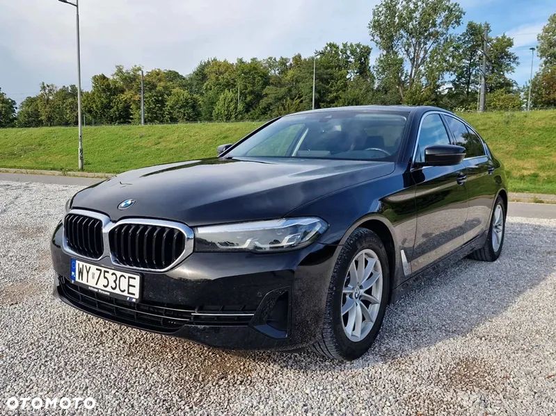 BMW Seria 5 518d - 3