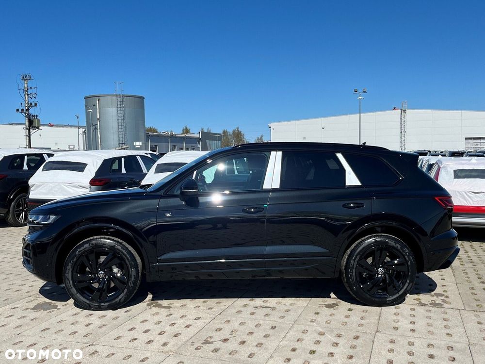 Volkswagen Touareg 3.0 V6 TDI 4Motion R-Line Final Edition - 4