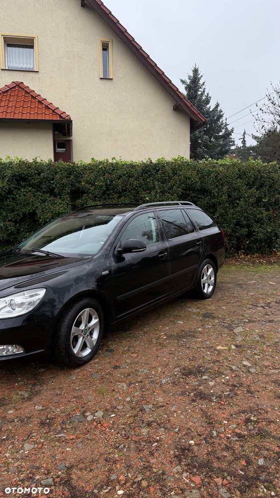 Skoda Octavia 1.4 TSI DSG FAMILY - 3
