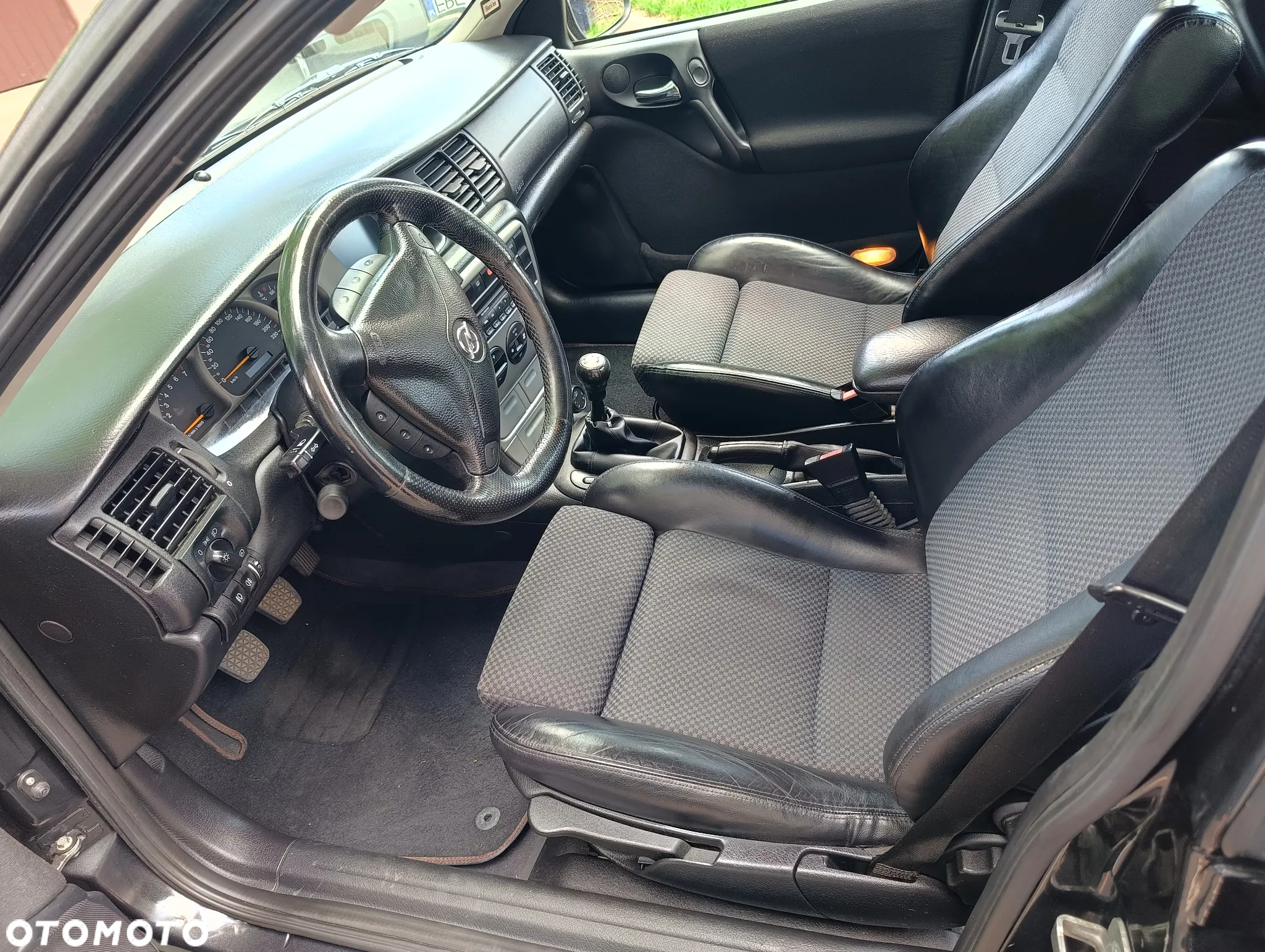 Opel Vectra 1.8 Elegance - 11