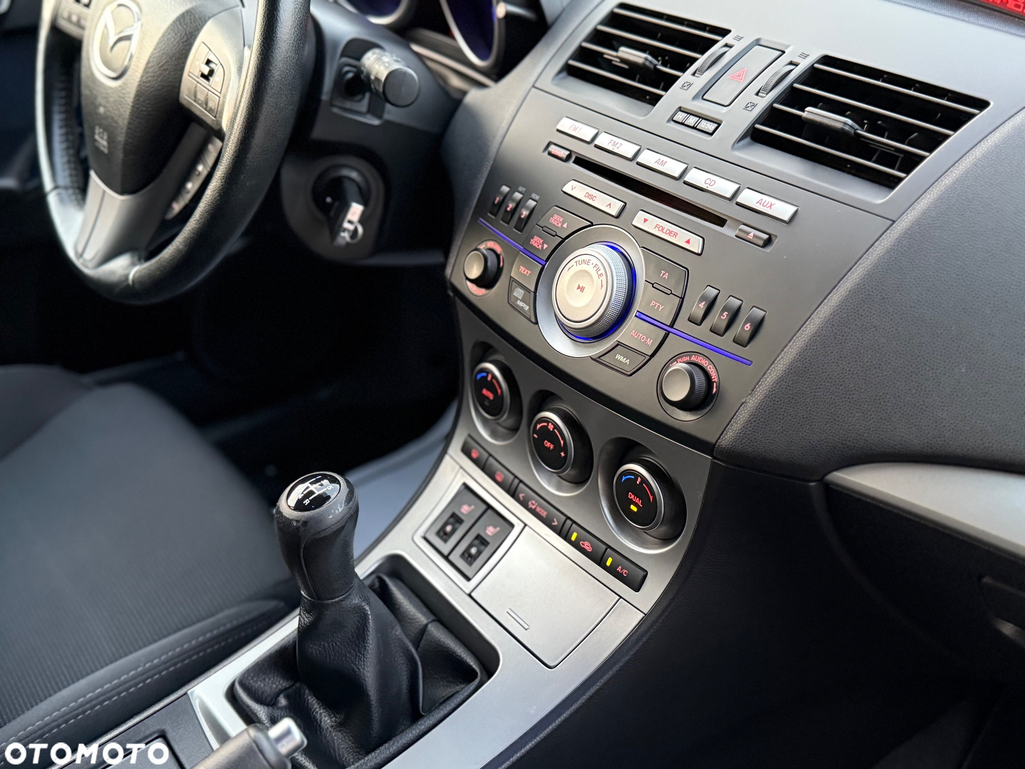 Mazda 3 1.6 Exclusive - 13