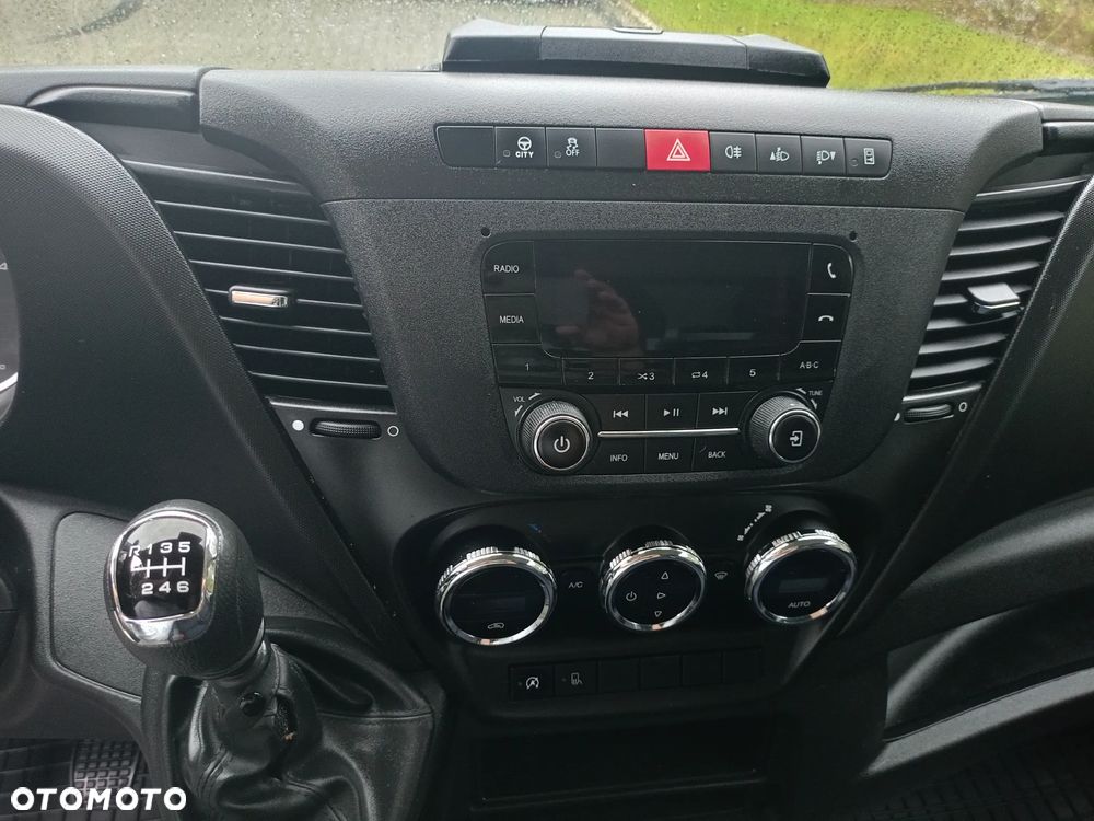 Iveco DAILY 35-120  CARRIER - 8